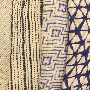 4 Aden + Anais blue & white muslin swaddle cloths